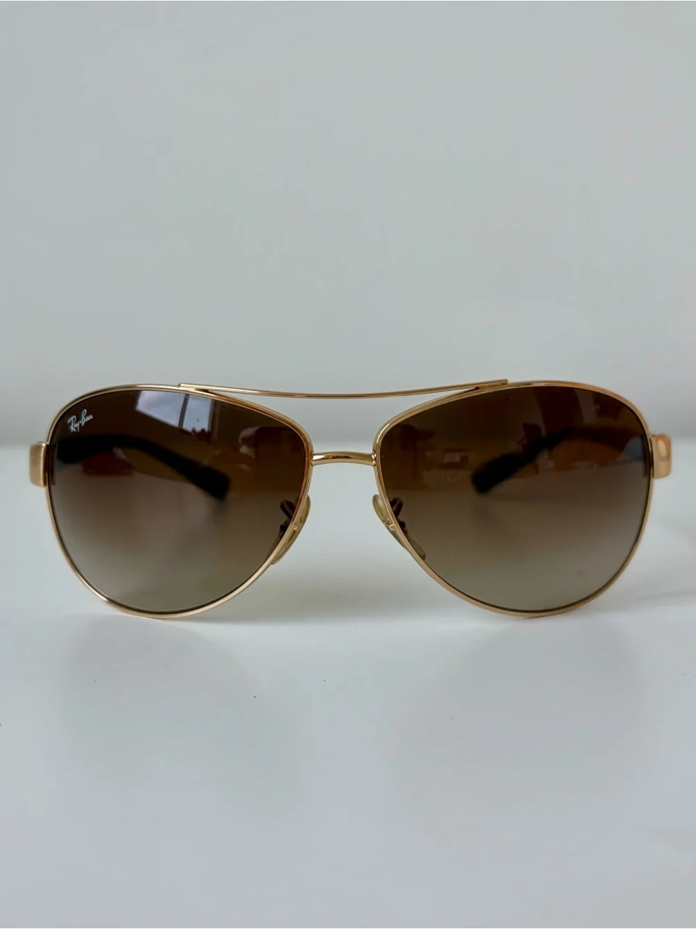 Ray-Ban Gold Aviator Sunglasses Brown Gradient Lenses